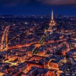 Et vakkert nattbilde av Paris